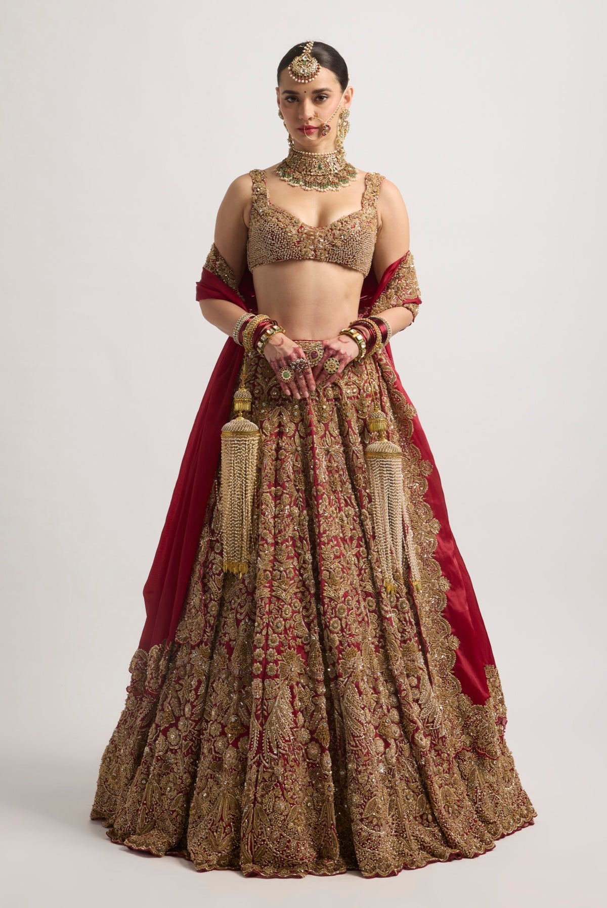 SHAGNA RED BRIDAL LEHENGA – Surabhi Chopra Label SHAGNA RED BRIDAL LEHENGA – Surabhi Chopra Label