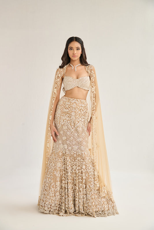 NUDE IVORY FISHCUT